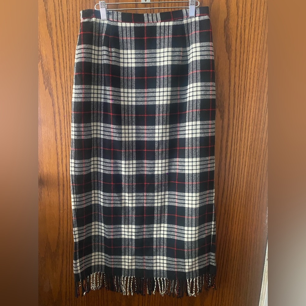 VTG 90s Dark Academic Long Maxi Plaid Skirt Fringe Hemline